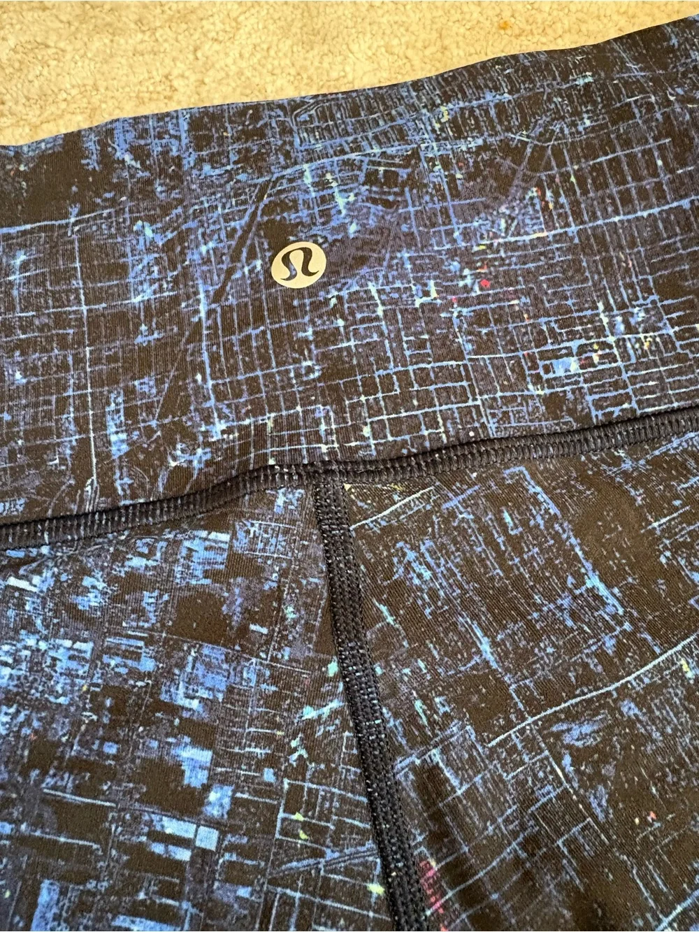 Lululemon High-rise Blue & Black Multi-colored Leggings Inside Pocket Size 6